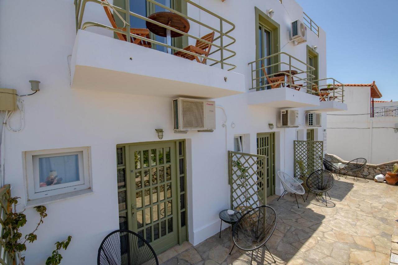 Villa Fiamegou Batsíon Exterior foto