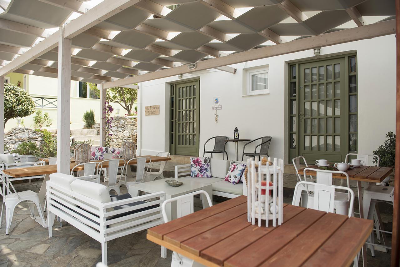 Villa Fiamegou Batsíon Exterior foto