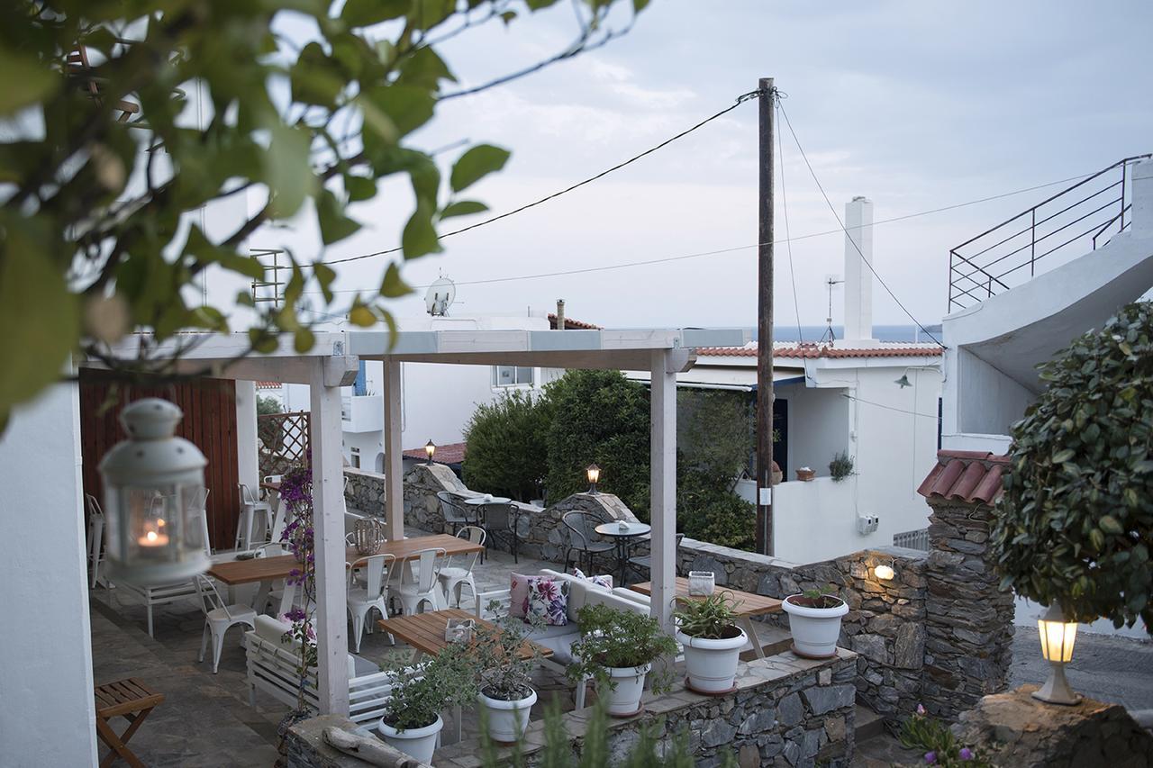 Villa Fiamegou Batsíon Exterior foto